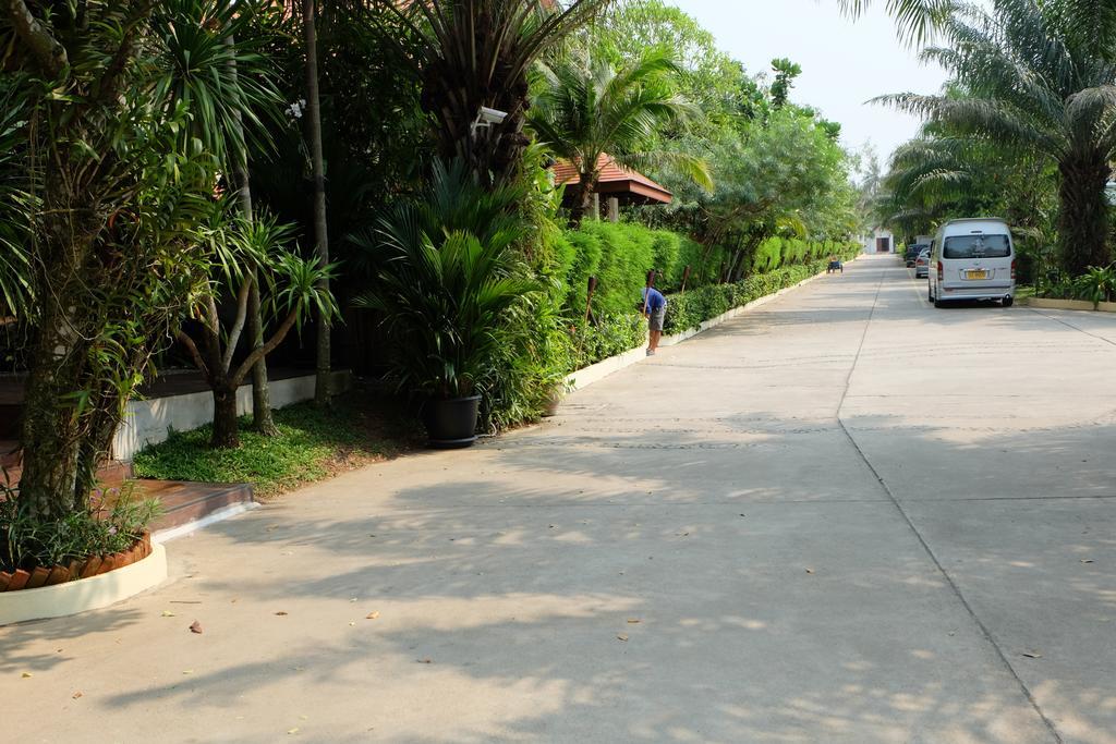 Thai Thani Pool Villa Resort Pantai Jomtien Luaran gambar