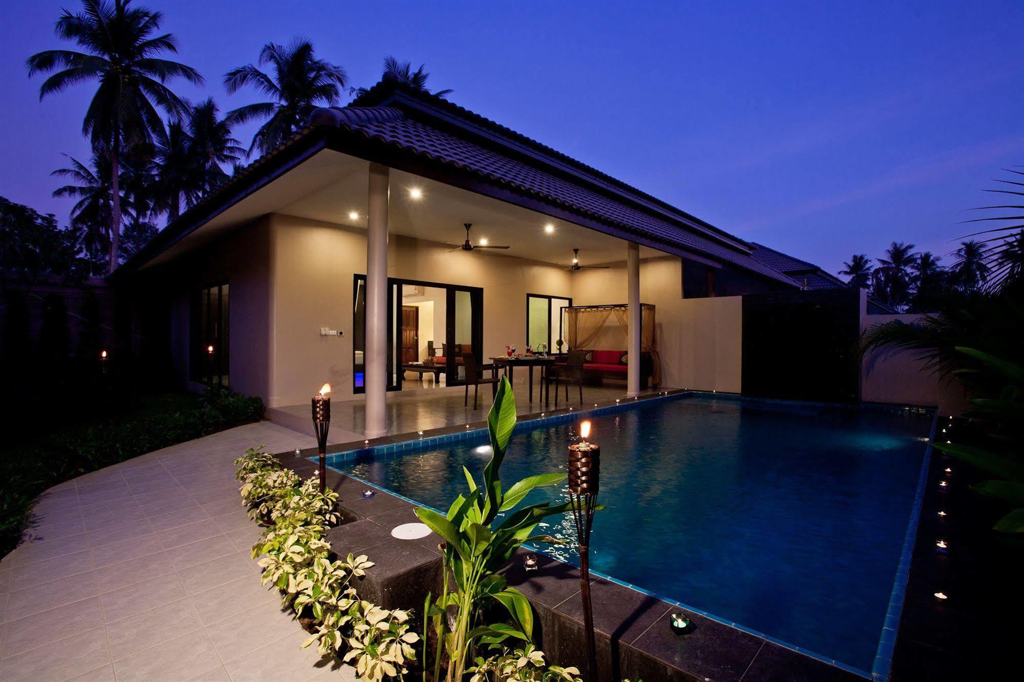 Thai Thani Pool Villa Resort Pantai Jomtien Luaran gambar