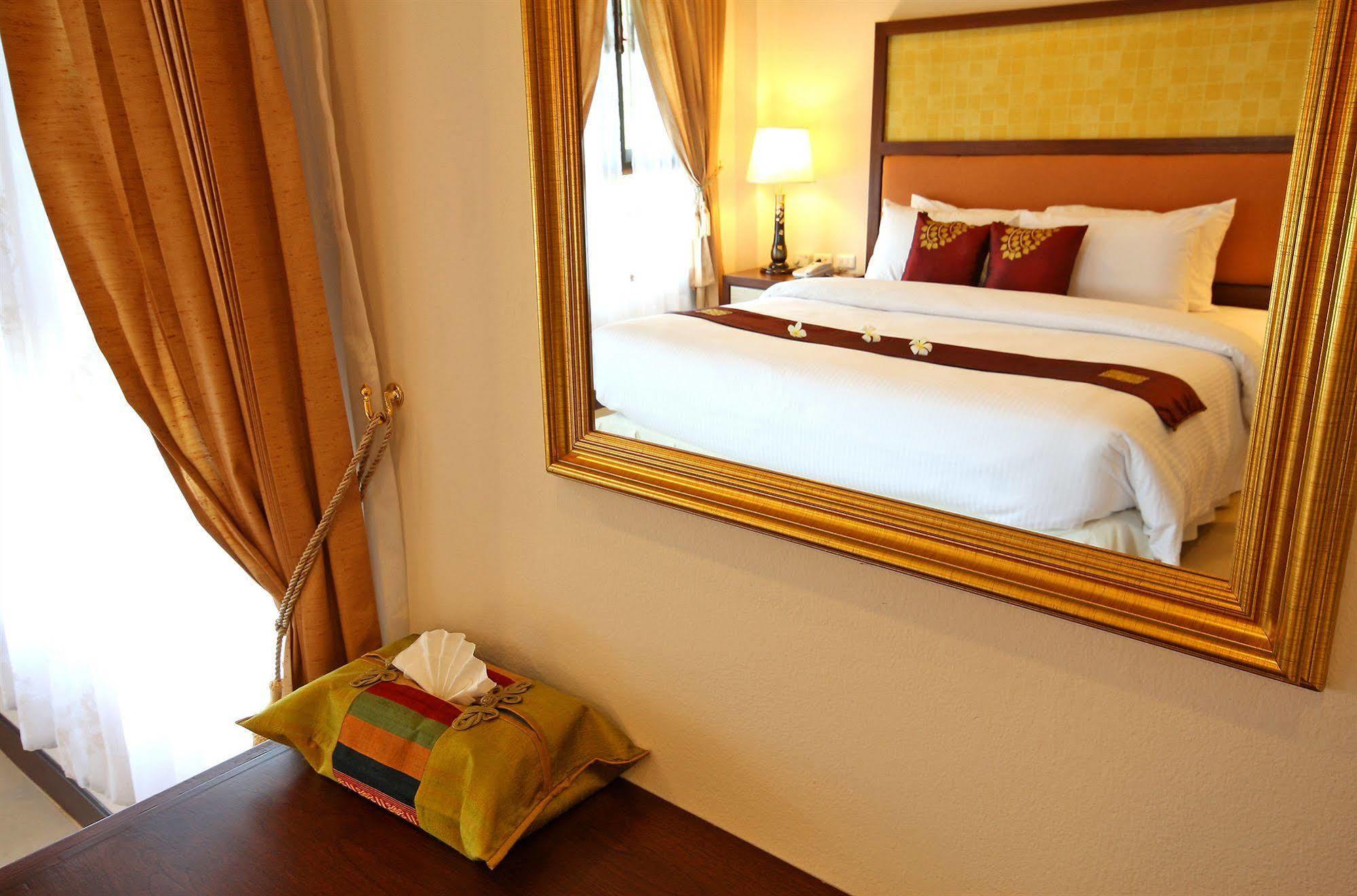 Thai Thani Pool Villa Resort Pantai Jomtien Luaran gambar